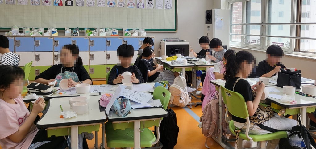 경기수원 한일초등학교 - 핸드페인팅도자기식기세트체험